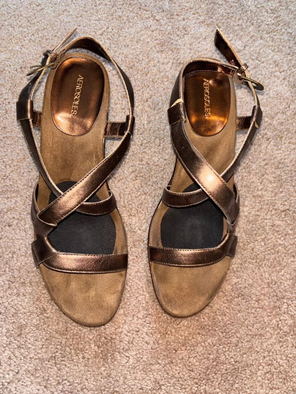 Aerosoles Bronze Leather Strappy Wedge Sandals 9
